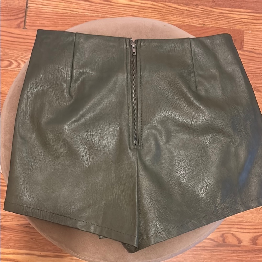 She + Sky Olive Green Faux Leather Shorts - Picture 2 of 5